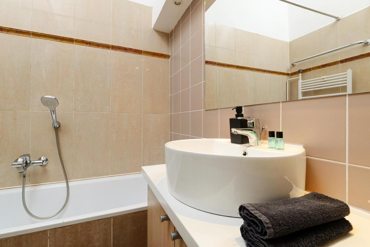 Akacfa 7 City Center Beautiful Apartment بودابست المظهر الخارجي الصورة
