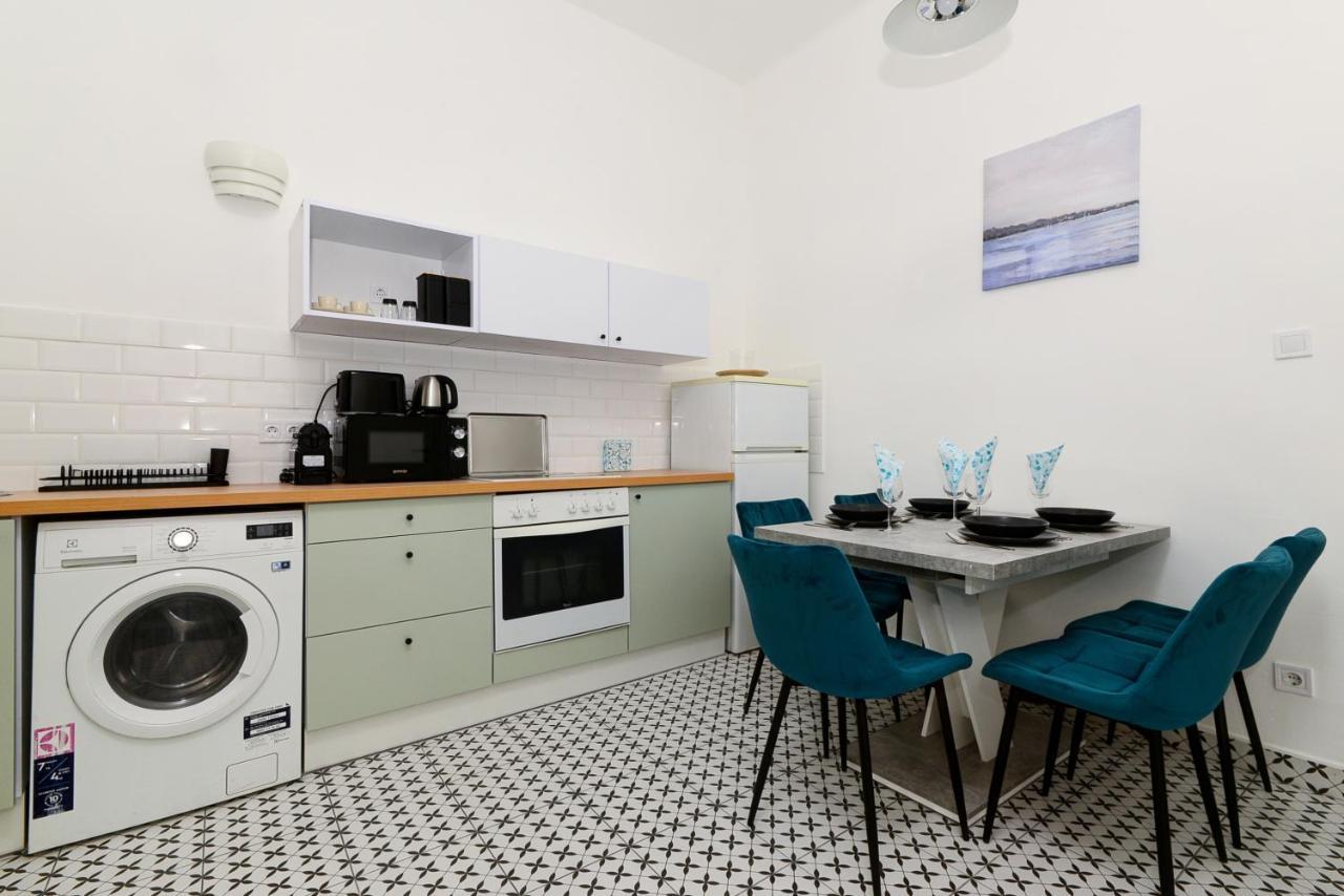 Akacfa 7 City Center Beautiful Apartment بودابست المظهر الخارجي الصورة